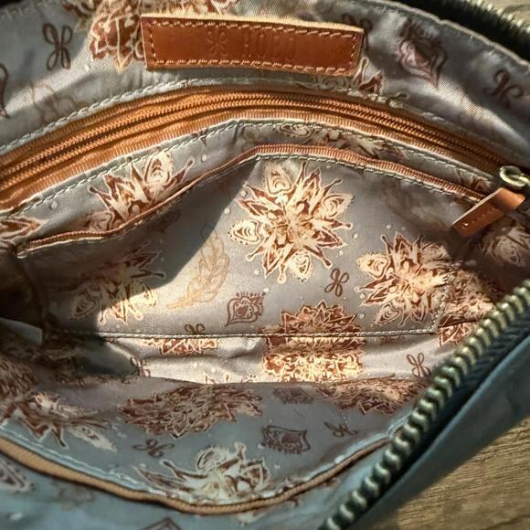 HOBO NWOT Mission Leather Black Crossbody Bag - Picture 8 of 9